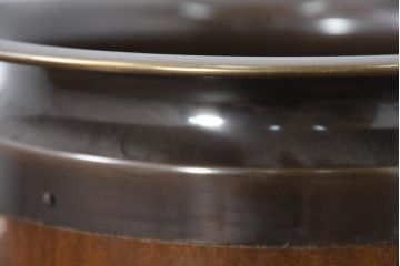 中古　イタリア製　真鍮(しんちゅう)金具がクラシカルな雰囲気を高めるアンティーク調のアンブレラスタンド(ブラス、傘立て、店舗什器)(R-083198)