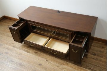 中古　美品　maruni(マルニ木工)　地中海ロイヤル(ROYAL)　クラシカルな雰囲気が魅力的なテレビ台(サイドボード、サイドキャビネット、リビングボード、ローボード、収納棚、戸棚)(R-083206)