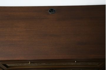 中古　美品　maruni(マルニ木工)　地中海ロイヤル(ROYAL)　クラシカルな雰囲気が魅力的なテレビ台(サイドボード、サイドキャビネット、リビングボード、ローボード、収納棚、戸棚)(R-083206)