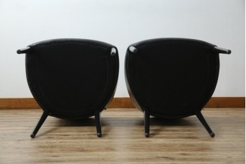 中古　美品　IDC大塚家具取り扱い　Elba(エルバ)　Emozione(エモジオーネ)　モダンな空間に上品なアクセントを添える本革ダイニングチェア2脚　セット定価約27万円　(R-083208)