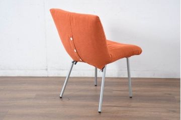中古　美品　ligne roset(リーンロゼ)　ROSET CALIN(ロゼカラン)　鮮やかカラーで空間を明るくするダイニングチェア4脚セット(椅子、イス、バラ売り可能)(定価約52万円)(R-083209)
