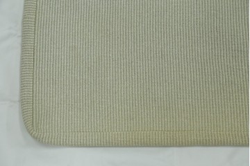 中古　美品　arflex(アルフレックス)　sona(ソーナ)　ファブリックが高級感を醸し出すクッション　定価約5.5万円　(R-083210)