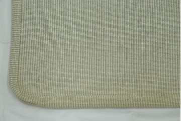 中古　美品　arflex(アルフレックス)　sona(ソーナ)　ファブリックが高級感を醸し出すクッション　定価約5.5万円　(R-083210)