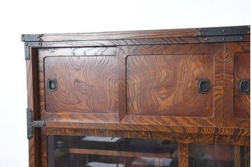 中古　美品　伝統民芸　岩谷堂箪笥　重厚感あふれる佇まいに美しい木目が印象的な茶棚(茶箪笥、収納棚、食器棚、引き出し、バラ売り可能)(R-083212)