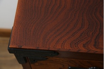 中古　岩谷堂箪笥　「菊幸」　存在感のある金具が目を惹く整理箪笥　(R-083215)