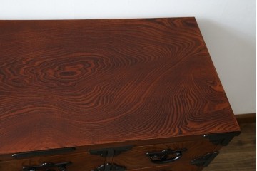 中古　岩谷堂箪笥　「菊幸」　存在感のある金具が目を惹く整理箪笥　(R-083215)