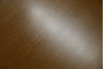 中古　美品　カリモク家具(karimoku)　Chitano(チターノ)　収納力と美しさを兼ね備えたサイドキャビネット(サイドボード、収納棚、戸棚)(R-083223)