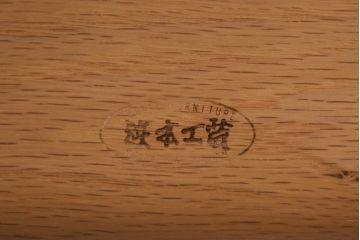 中古　超美品　展示品　浜本工芸　オーク材　スムース皮革　ナチュラルインテリアにおすすめのローバック2人掛けソファ(二人掛け、2P、レザー)(定価約37万円)(R-083230)
