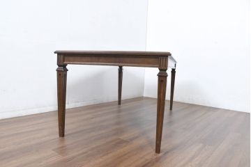 中古　カリモク家具(karimoku)　domani(ドマーニ)　QUEENS LIFE (クイーンズライフ)　ヒッコリーブラウン　落ち着いた色合いと細部に宿る丁寧な作りがお部屋を優雅に演出するダイニングテーブル(食卓、4人掛け、4人用)(定価約32万円)(R-083232)