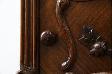 フランスアンティーク　美品!!　天板大理石　ローズウッド材　彫刻と寄木細工(パーケットリー)が織りなす気品漂うサイドキャビネット　(R-083234)