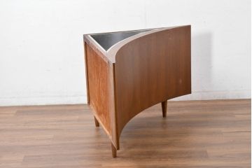 和製ビンテージ　超希少!!　特注オーダー品　北欧デザイン!!チーク材のプランターコーナーキャビネット(サイドボード、フラワーベース、ガーデンポット、ディスプレイ、店舗什器、ヴィンテージ)(R-083235)