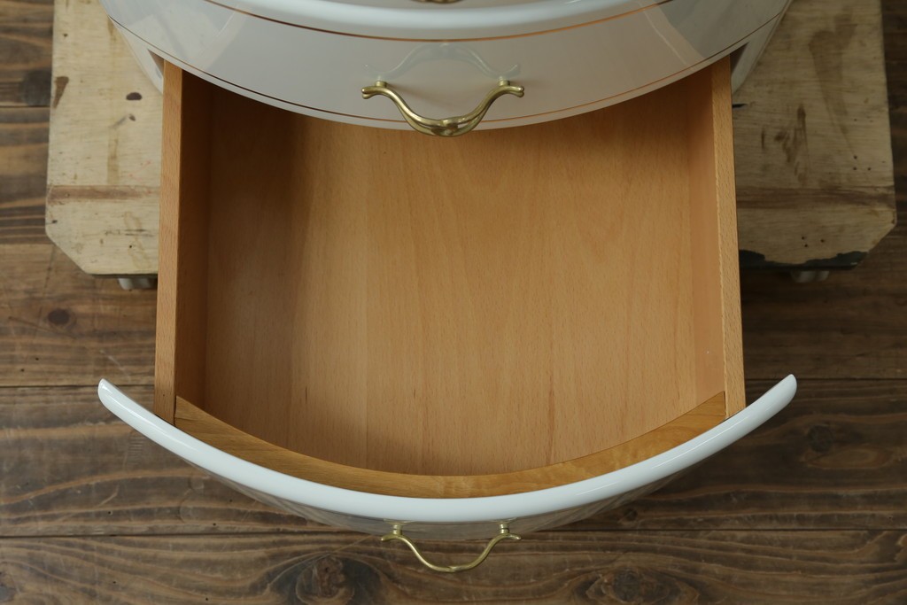 中古　EURO CASA(ユーロカーサ)取り扱い　スペイン　Vidal Grau(ヴィダル・グラウ)　ヨーロピアンな雰囲気が素敵なサイドチェスト　(R-083236)