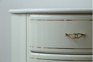 中古　EURO CASA(ユーロカーサ)取り扱い　スペイン　Vidal Grau(ヴィダル・グラウ)　ヨーロピアンな雰囲気が素敵なサイドチェスト　(R-083236)