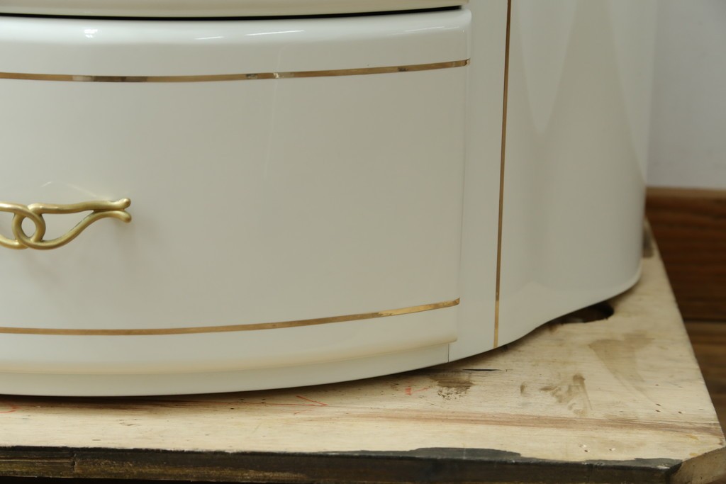 中古　EURO CASA(ユーロカーサ)取り扱い　スペイン　Vidal Grau(ヴィダル・グラウ)　ヨーロピアンな雰囲気が素敵なサイドチェスト　(R-083236)