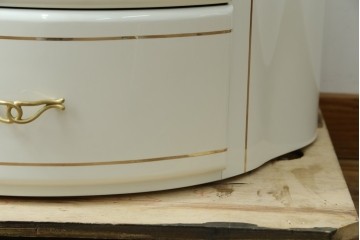 中古　EURO CASA(ユーロカーサ)取り扱い　スペイン　Vidal Grau(ヴィダル・グラウ)　ヨーロピアンな雰囲気が素敵なサイドチェスト　(R-083236)