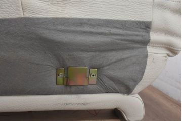 中古　美品　大塚家具取り扱い　L/S 01(エルエス01)コンフォート　ゆったりくつろげる贅沢本革(レザー)の二人掛けソファ(2P、3P、2人掛け、3人掛け、アームソファ)(定価推定43万円)(R-083237)