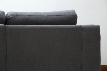中古　美品　BoConcept(ボーコンセプト)　ゆったりとした座り心地が楽しめる落ち着いた色味のL字型ソファ　定価推定約40万円　(R-083238)