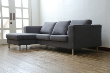 中古　美品　BoConcept(ボーコンセプト)　ゆったりとした座り心地が楽しめる落ち着いた色味のL字型ソファ　定価推定約40万円　(R-083238)