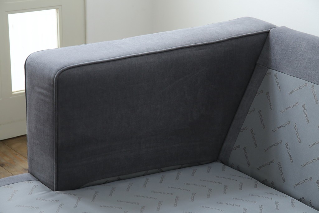 中古　美品　BoConcept(ボーコンセプト)　ゆったりとした座り心地が楽しめる落ち着いた色味のL字型ソファ　定価推定約40万円　(R-083238)