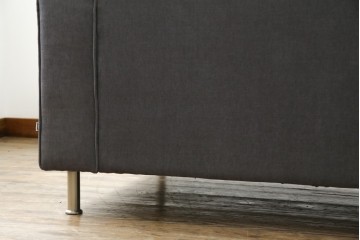 中古　美品　BoConcept(ボーコンセプト)　ゆったりとした座り心地が楽しめる落ち着いた色味のL字型ソファ　定価推定約40万円　(R-083238)