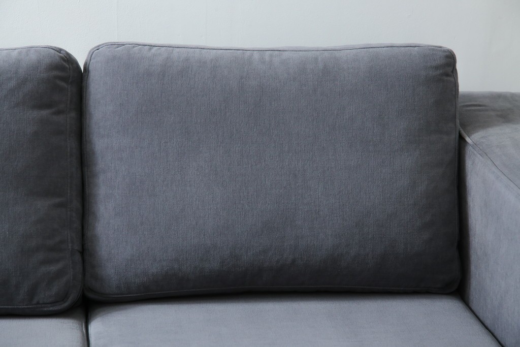 中古　美品　BoConcept(ボーコンセプト)　ゆったりとした座り心地が楽しめる落ち着いた色味のL字型ソファ　定価推定約40万円　(R-083238)