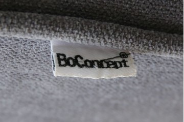 中古　美品　BoConcept(ボーコンセプト)　ゆったりとした座り心地が楽しめる落ち着いた色味のL字型ソファ　定価推定約40万円　(R-083238)