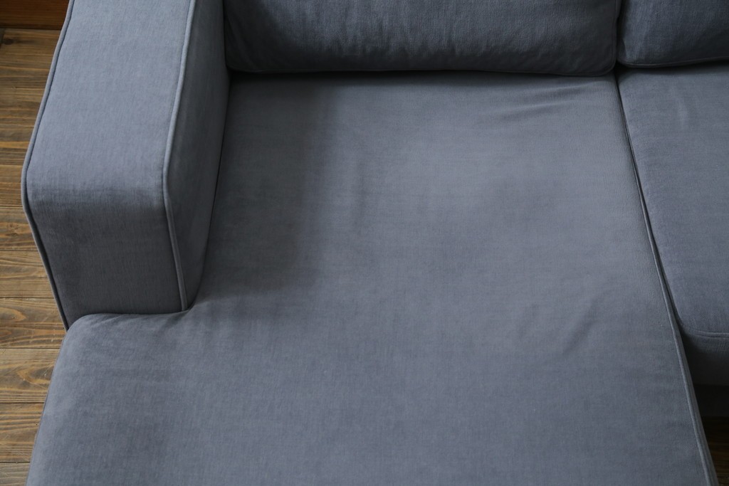 中古　美品　BoConcept(ボーコンセプト)　ゆったりとした座り心地が楽しめる落ち着いた色味のL字型ソファ　定価推定約40万円　(R-083238)