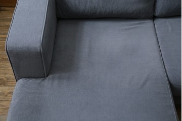 中古　美品　BoConcept(ボーコンセプト)　ゆったりとした座り心地が楽しめる落ち着いた色味のL字型ソファ　定価推定約40万円　(R-083238)