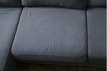 中古　美品　BoConcept(ボーコンセプト)　ゆったりとした座り心地が楽しめる落ち着いた色味のL字型ソファ　定価推定約40万円　(R-083238)