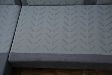 中古　美品　BoConcept(ボーコンセプト)　ゆったりとした座り心地が楽しめる落ち着いた色味のL字型ソファ　定価推定約40万円　(R-083238)