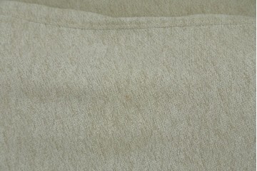 中古　希少な廃番品!!　KOSUGA(コスガ)　高級ライン　フェザークッション　美しい曲線が映える編み込みアームの2人掛けソファ　定価約25万円　(R-083239)
