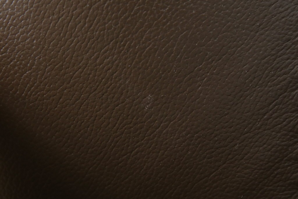 中古　美品　ノルウェー製　EKORNES(エコーネス)　コンサルシリーズ　クラシック　本革製　オットマン付きストレスレスチェア　(R-083241)