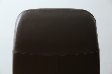 中古　美品　ノルウェー製　EKORNES(エコーネス)　コンサルシリーズ　クラシック　本革製　オットマン付きストレスレスチェア　(R-083241)