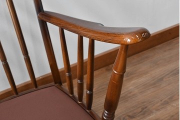 中古　カリモク家具(karimoku)　COLONIAL(コロニアル)シリーズ　クラシカルな佇まいが魅力的な3人掛けソファ　(R-083242)