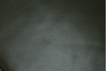 中古　美品!!　maruni(マルニ木工)　地中海ロイヤルシリーズ(ROYAL)　シャルル　本革　クラシカルな雰囲気を持ち洗練されたデザインが魅力のラブシート　定価約78万円　(R-083243)