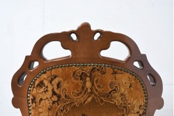 中古　美品　高級輸入家具エクセレンテ取り扱い　ウォールナットXゴールド　バロッコ(バロック)　繊細な彫刻が施された装飾が優雅な雰囲気を醸し出すアームチェア(サロンチェア、椅子、イス、バラ売り可能)(定価4脚で約49万円)(R-083247)