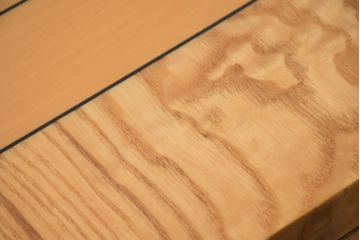 中古　イタリア　Giorgio Collection(ジョルジオコレクション)　美しいパーケットリー天板と便利なドローリーフ機能を備えたダイニングテーブル(エクステンションテーブル、伸長式テーブル、拡張式テーブル、食卓、4人掛け、6人掛け、4人用、6人用)(定価約350万円)(R-083249)