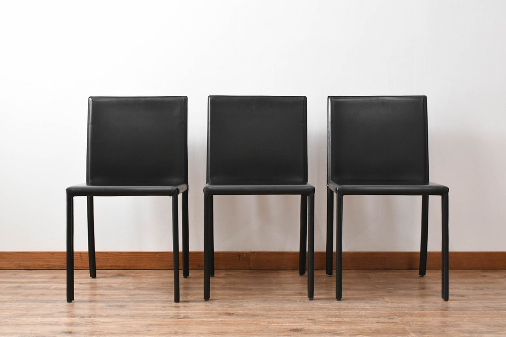 中古　イタリア　calligaris(カリガリス)　本革製ダイニングチェア3脚セット　※座面内部のウレタンに劣化有り　(R-083250)