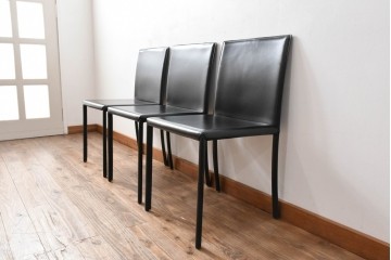 中古　イタリア　calligaris(カリガリス)　本革製ダイニングチェア3脚セット　※座面内部のウレタンに劣化有り　(R-083250)