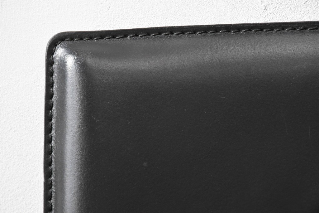 中古　イタリア　calligaris(カリガリス)　本革製ダイニングチェア3脚セット　※座面内部のウレタンに劣化有り　(R-083250)