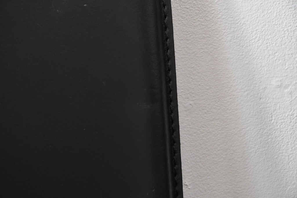 中古　イタリア　calligaris(カリガリス)　本革製ダイニングチェア3脚セット　※座面内部のウレタンに劣化有り　(R-083250)