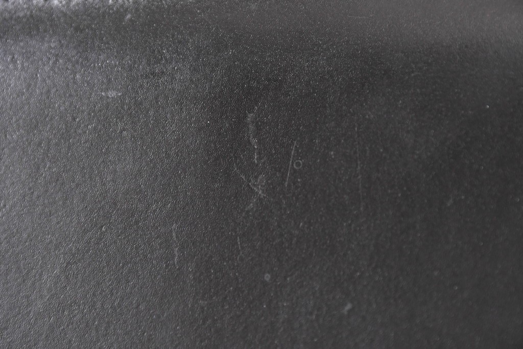 中古　イタリア　calligaris(カリガリス)　本革製ダイニングチェア3脚セット　※座面内部のウレタンに劣化有り　(R-083250)