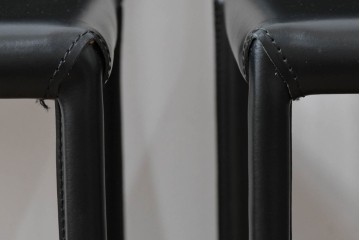 中古　イタリア　calligaris(カリガリス)　本革製ダイニングチェア3脚セット　※座面内部のウレタンに劣化有り　(R-083250)