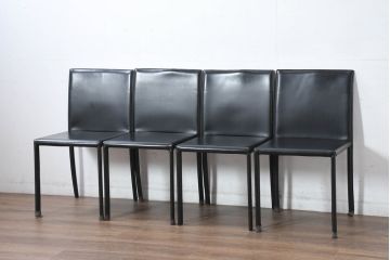 中古　美品　イタリア　calligaris(カリガリス)　本革　洗練されたデザインで高級感と快適さを兼ね備えた上質なダイニングチェア4脚セット(レザー、イス、椅子、ばら売可能)(R-083250)