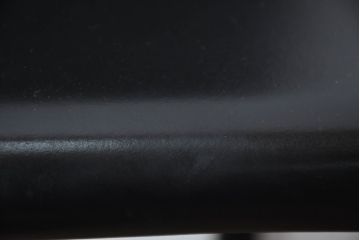 中古　美品　イタリア　calligaris(カリガリス)　本革　洗練されたデザインで高級感と快適さを兼ね備えた上質なダイニングチェア4脚セット(レザー、イス、椅子、ばら売可能)(R-083250)