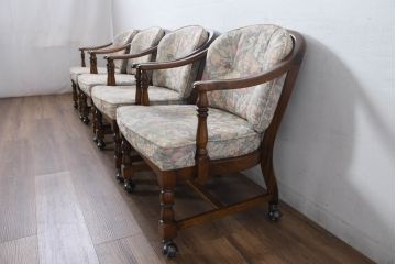 中古　カリモク家具(karimoku)　ゆったりと座れるキャスター付きダイニングアームチェア4脚セット(ダイニングチェア、イス、椅子、バラ売り可能)(定価4脚で約32万円)(R-083251)