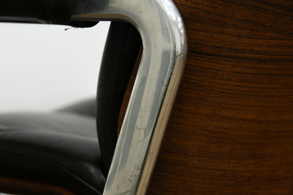 スイスビンテージ　高級オフィス家具メーカー Giroflex(ジロフレックス)　名作82Pasal(パサール)　美しいミッドセンチュリーの佇まいが際立つハイバックデスクチェア　定価約40万円　(R-083252)