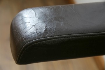 スイスビンテージ　高級オフィス家具メーカー Giroflex(ジロフレックス)　名作82Pasal(パサール)　美しいミッドセンチュリーの佇まいが際立つハイバックデスクチェア　定価約40万円　(R-083252)