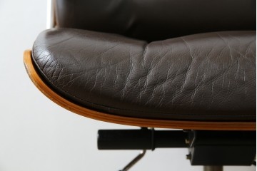 スイスビンテージ　高級オフィス家具メーカー Giroflex(ジロフレックス)　名作82Pasal(パサール)　美しいミッドセンチュリーの佇まいが際立つハイバックデスクチェア　定価約40万円　(R-083252)