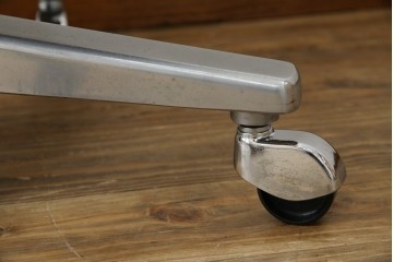 スイスビンテージ　高級オフィス家具メーカー Giroflex(ジロフレックス)　名作82Pasal(パサール)　美しいミッドセンチュリーの佇まいが際立つハイバックデスクチェア　定価約40万円　(R-083252)